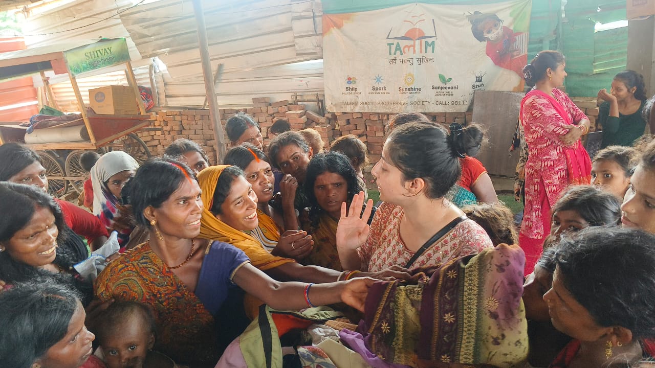 Clothes Distribution